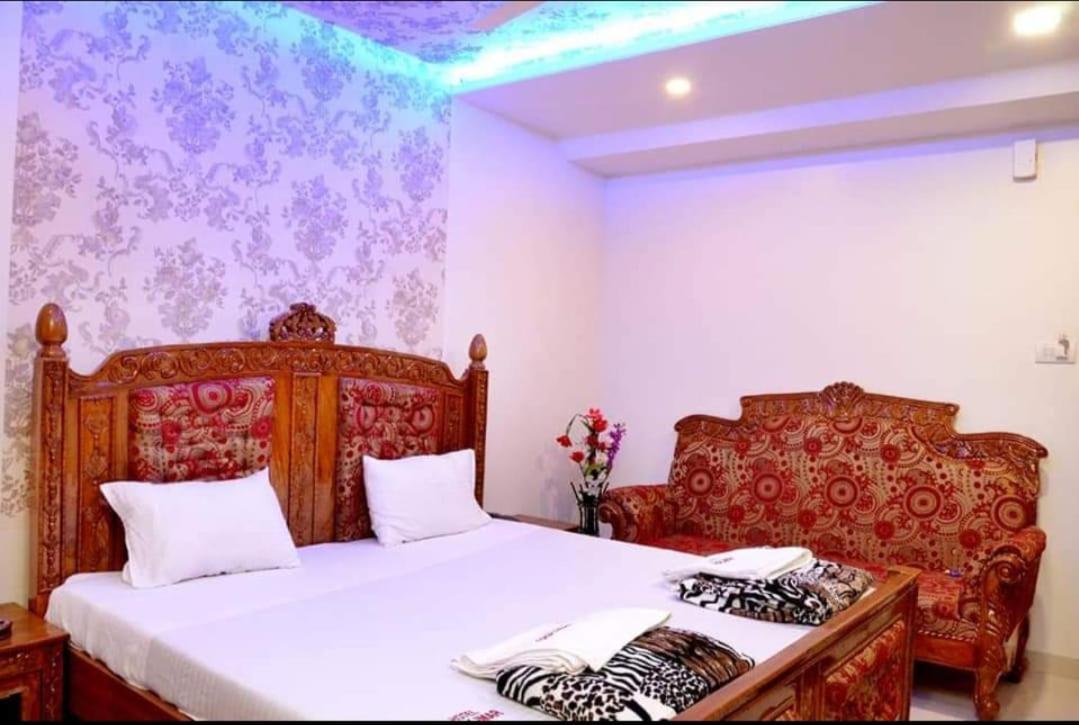 Peth  Hotel Shalimar Executive, Uran Islampur מראה חיצוני תמונה